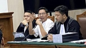 terdakwa-dapat-rp49-miliar-hasil-setoran-jaga-situs-judol-komdigi-1747880620851_169